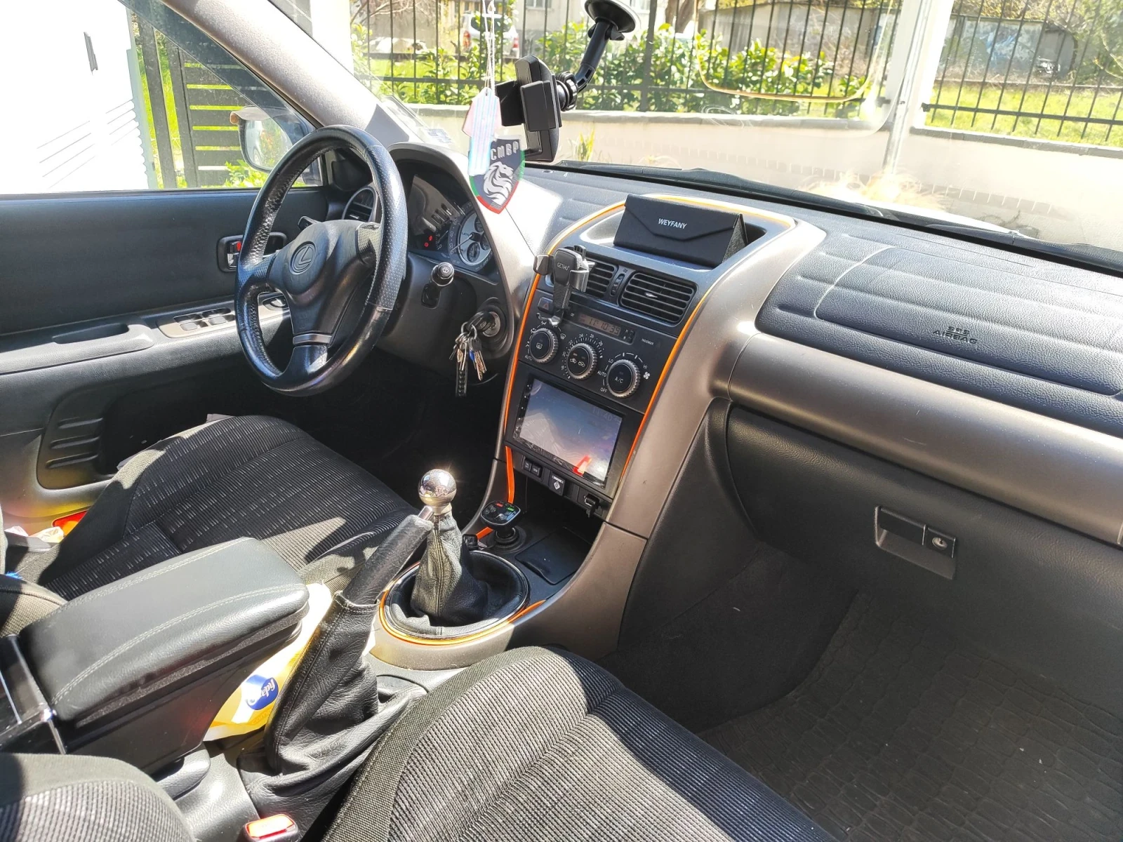 Lexus IS 200 2.0 | Mobile.bg � ����������� 6