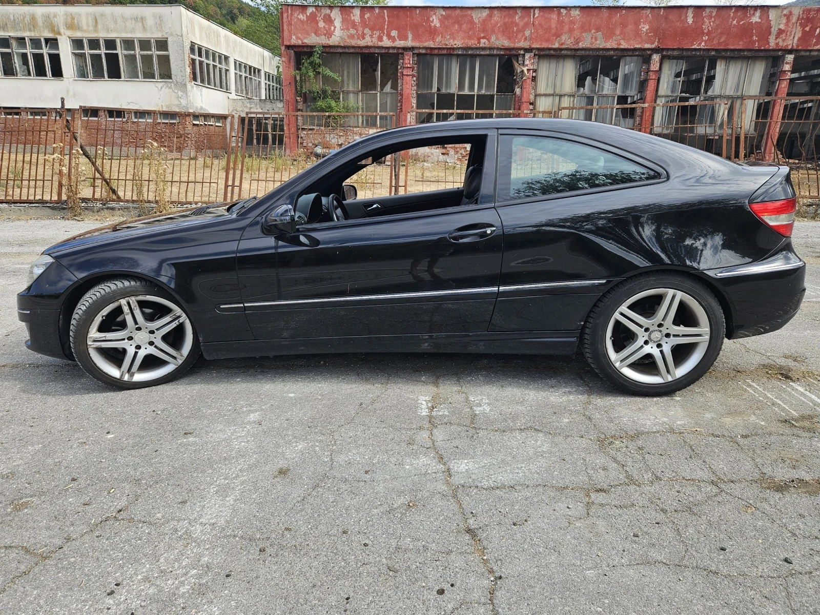 Mercedes-Benz C 220 ClC 220 150 кс, снимка 3 - Автомобили и джипове - 56139960