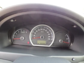 Kia Sportage 2.0 CRDI, снимка 11