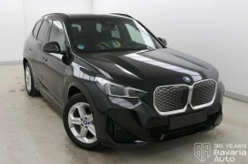BMW iX1 30 xDrive, снимка 4