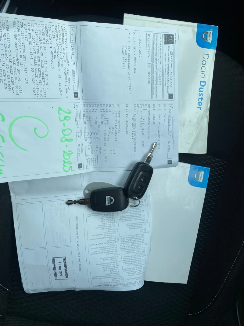 Dacia Duster 1.5 dci NAVI 6B N1, снимка 10 - Автомобили и джипове - 51858229