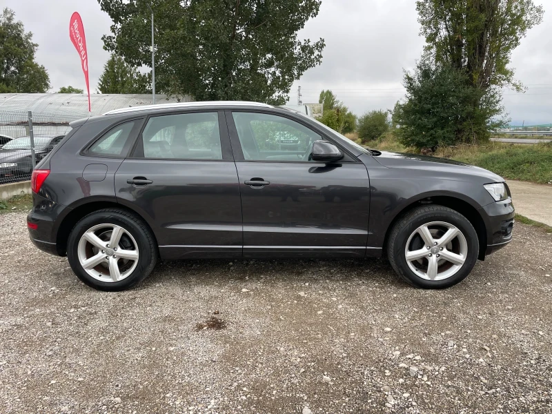 Audi Q5 3.0TDI-PANORAMA-NAVI-ITALIA, снимка 4 - Автомобили и джипове - 51890169
