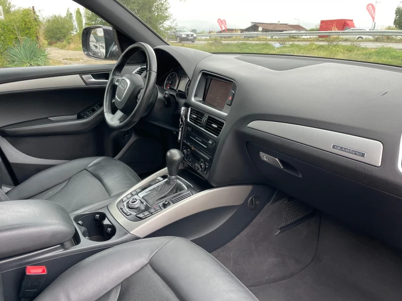 Audi Q5 3.0TDI-PANORAMA-NAVI-ITALIA, снимка 5 - Автомобили и джипове - 51890169