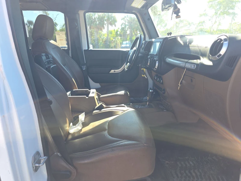 Jeep Wrangler JK Unlimited Rubicon, снимка 13 - Автомобили и джипове - 52433465