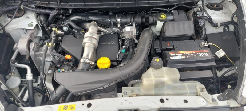 Nissan Juke 1.5 dci клима, снимка 14 - Автомобили и джипове - 52475392