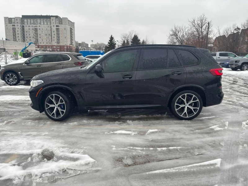 BMW X5 xDrive40i/DIS/ОБДУХВАНЕ/PANO/360/ПРЕДСТАВИТЕЛСТВО , снимка 3 - Автомобили и джипове - 53584756