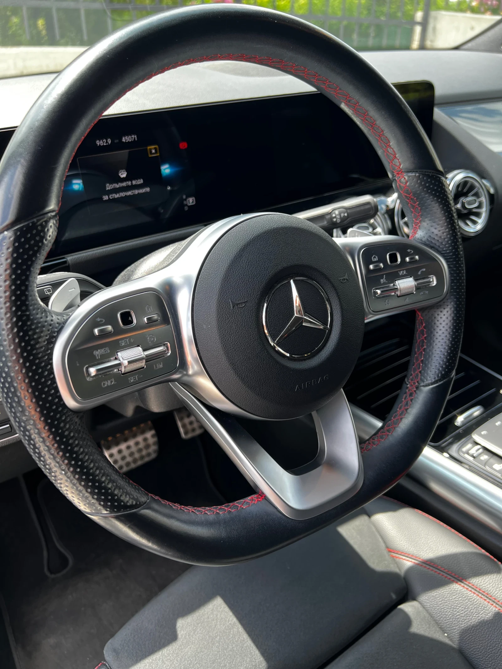 Mercedes-Benz GLA 200 4Matic AMG line Night - изображение 9