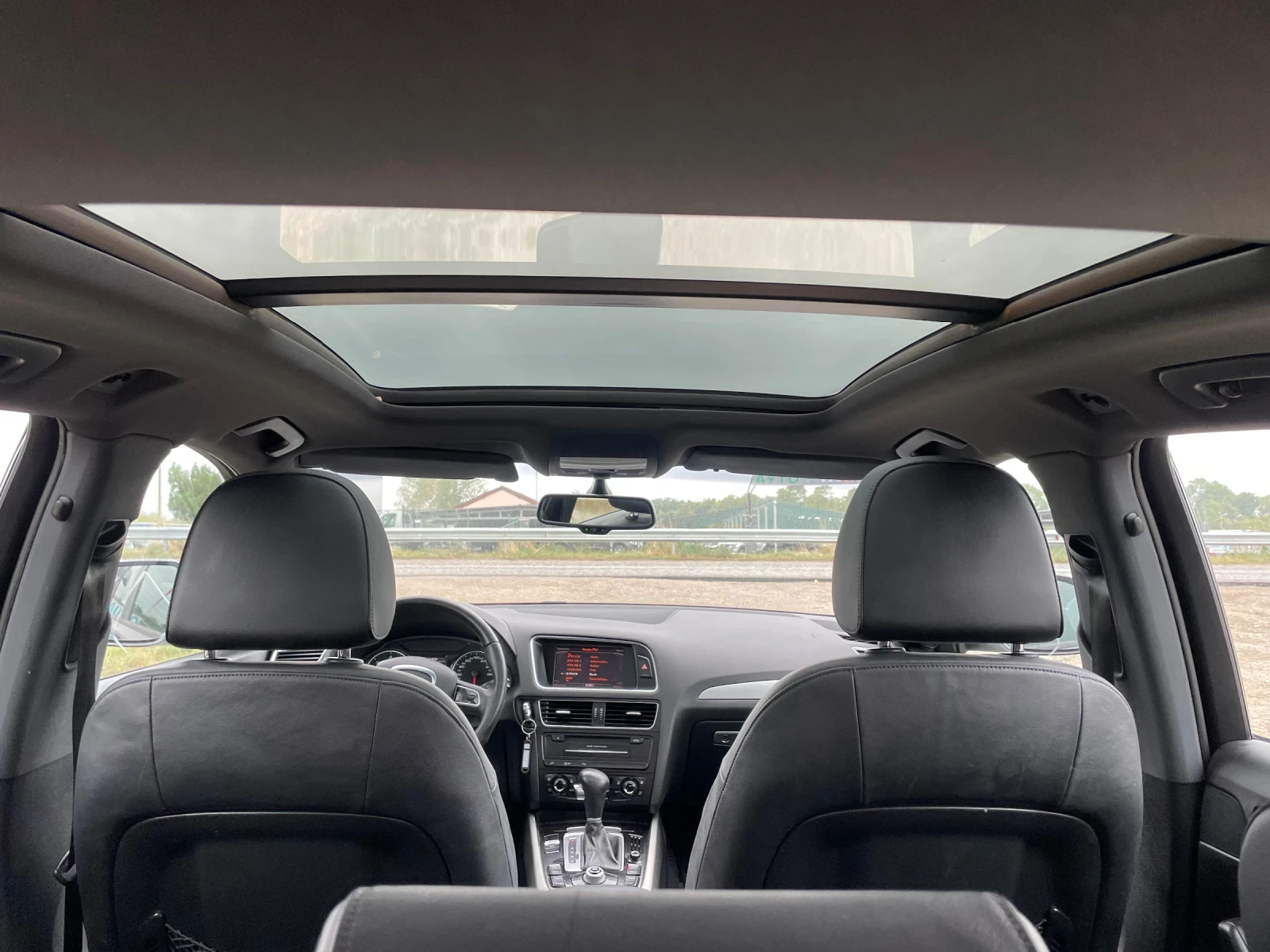 Audi Q5 3.0TDI-PANORAMA-NAVI-ITALIA | Mobile.bg — изображение 14