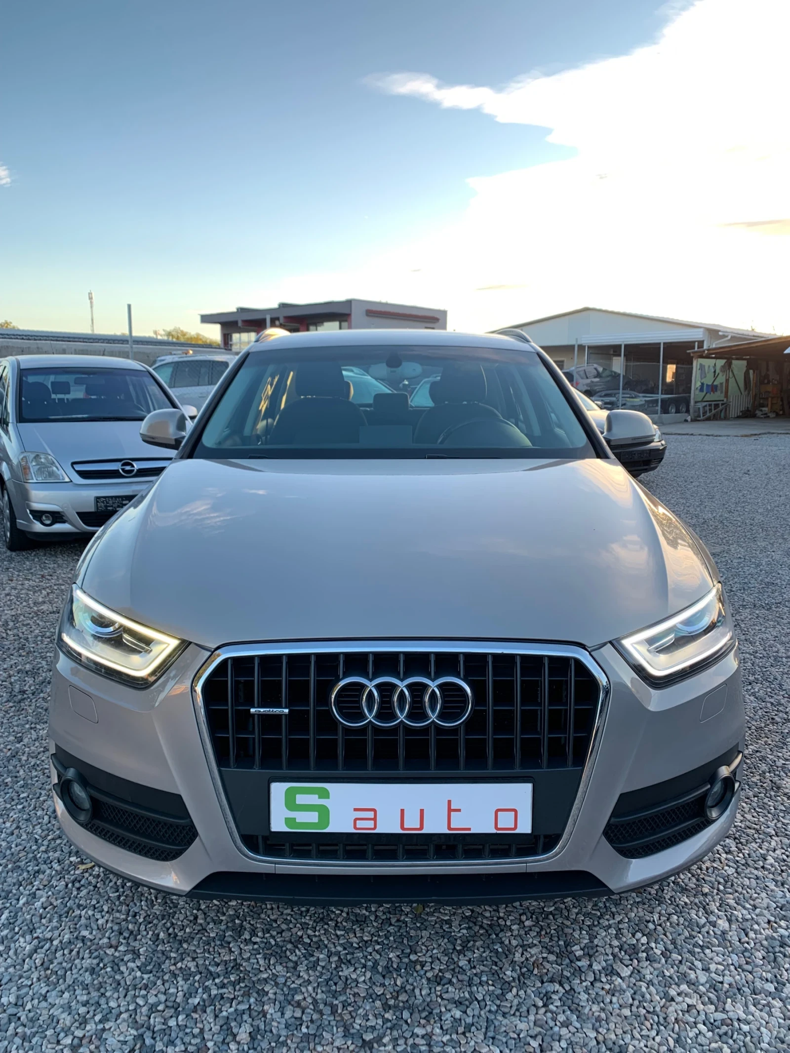 Audi Q3 2.0TDI quattro - изображение 2