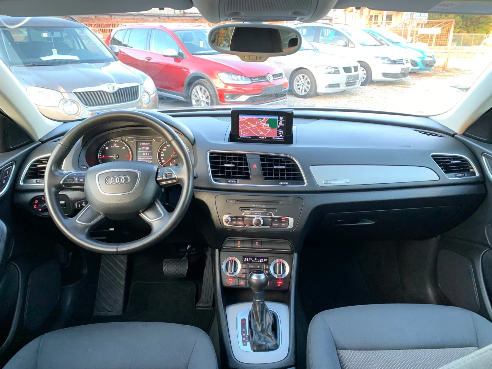 Audi Q3 2.0TDI quattro - изображение 7