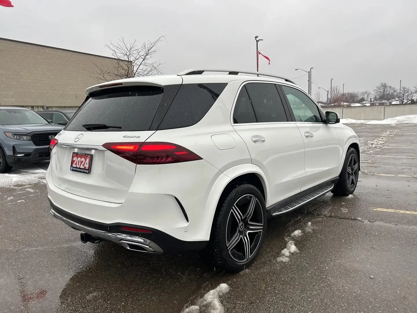 Mercedes-Benz GLE 350/4 MATIC/360/Burmester/Pano - изображение 5