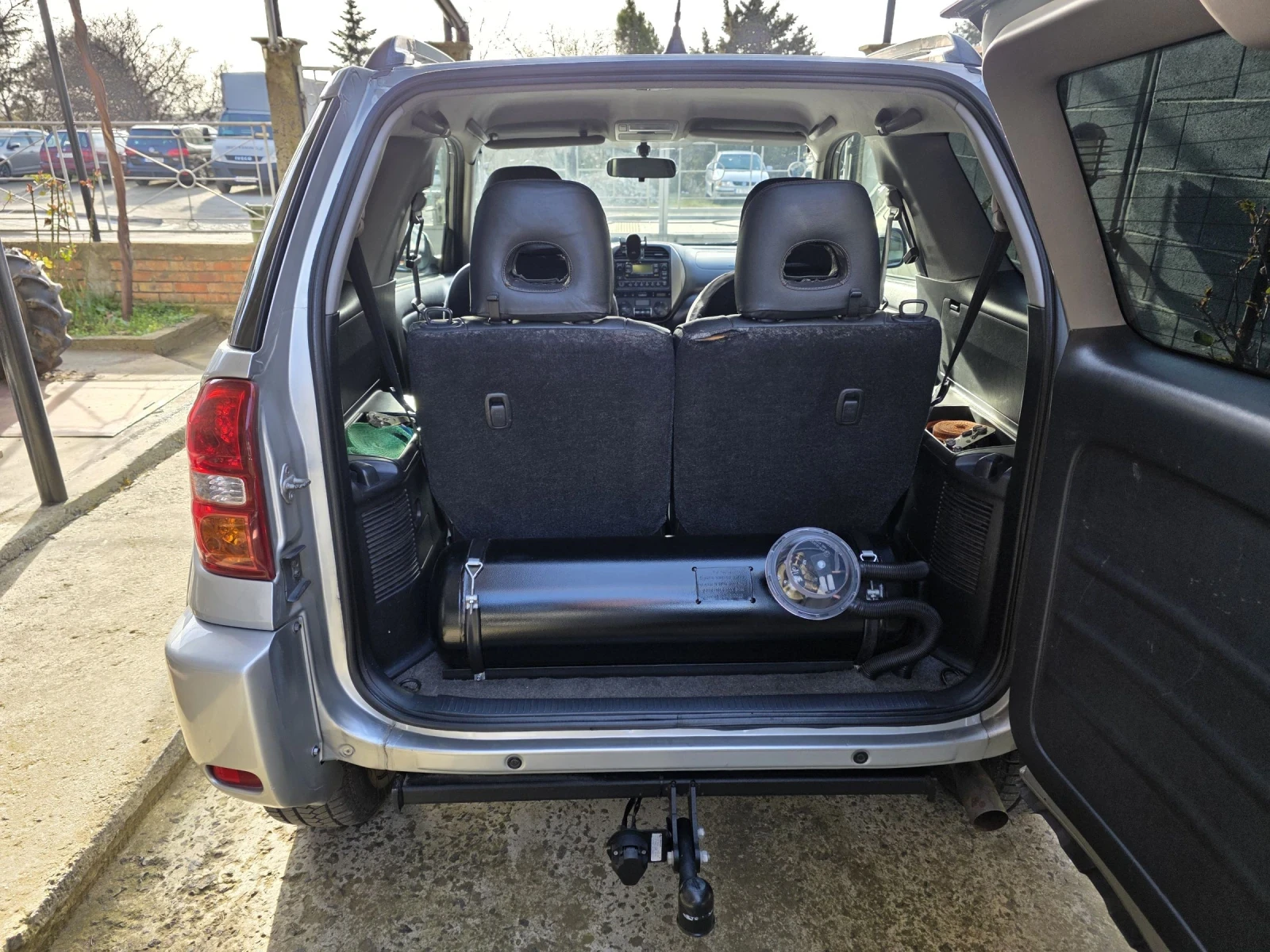 Toyota Rav4, снимка 9 - Автомобили и джипове - 53802399