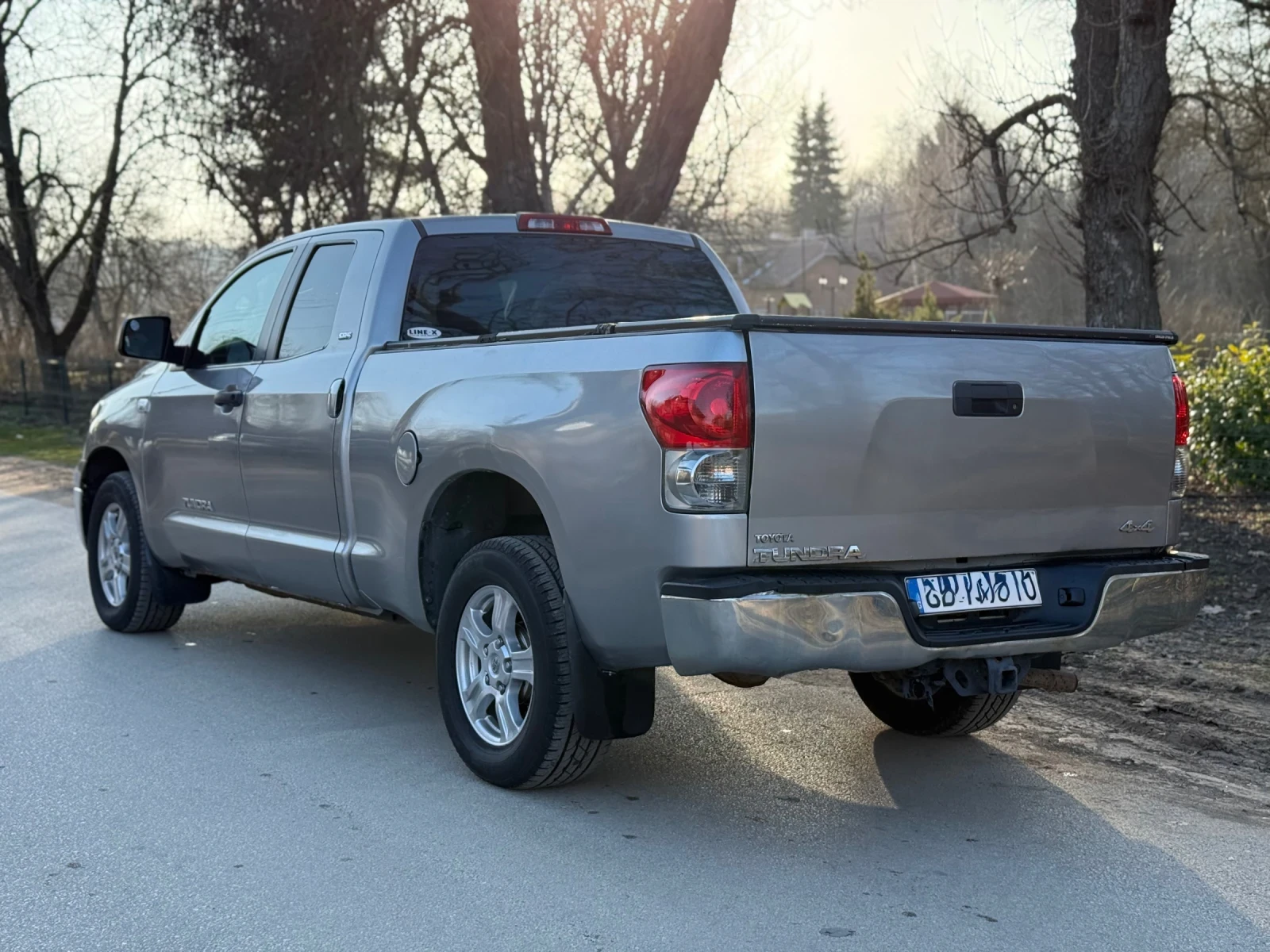 Toyota Tundra 4.7* V8* 6места, снимка 6 - Автомобили и джипове - 53819033