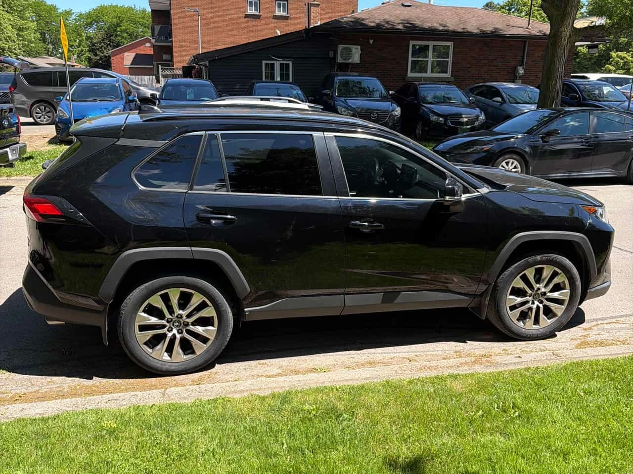 Toyota Rav4 * XLE * CARFAX * ОПЦИЯ ЗА ФИНАНСИРАНЕ, снимка 3 - Автомобили и джипове - 54904489