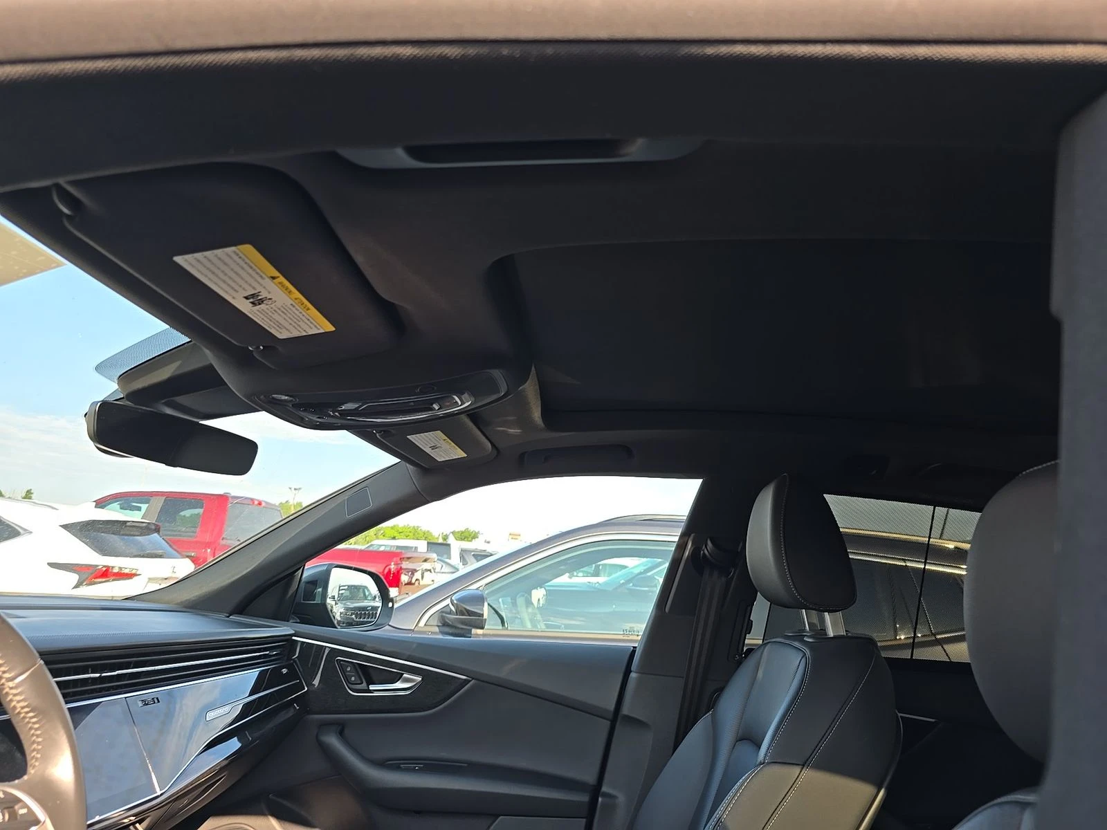 Audi Q8 PRESTIGE* HUD* MATRIX* B&O* PANO* КРАЙНА ЦЕНА, снимка 10 - Автомобили и джипове - 55147673