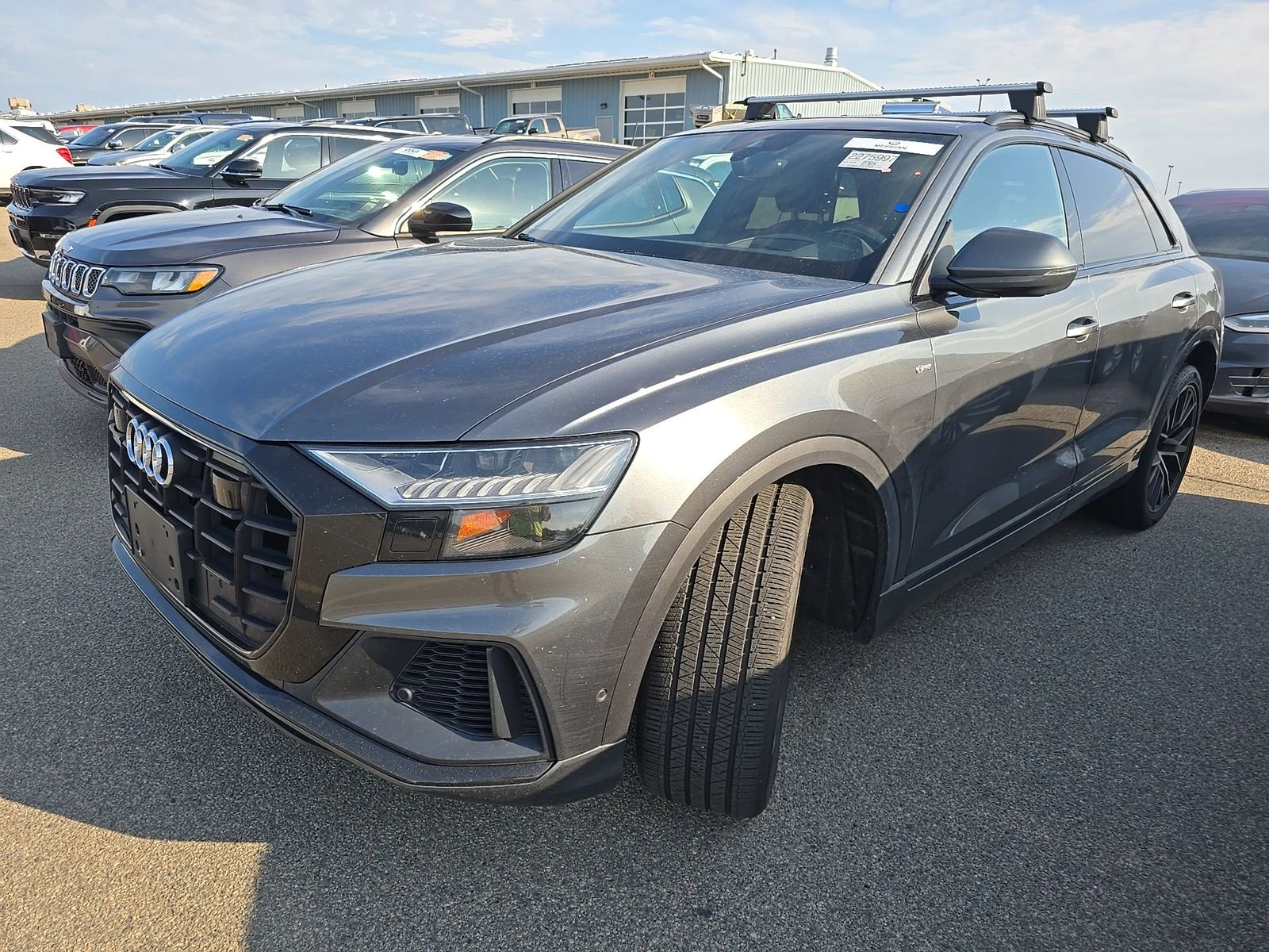 Audi Q8 PRESTIGE* HUD* MATRIX* B&O* PANO* КРАЙНА ЦЕНА, снимка 3 - Автомобили и джипове - 55147673
