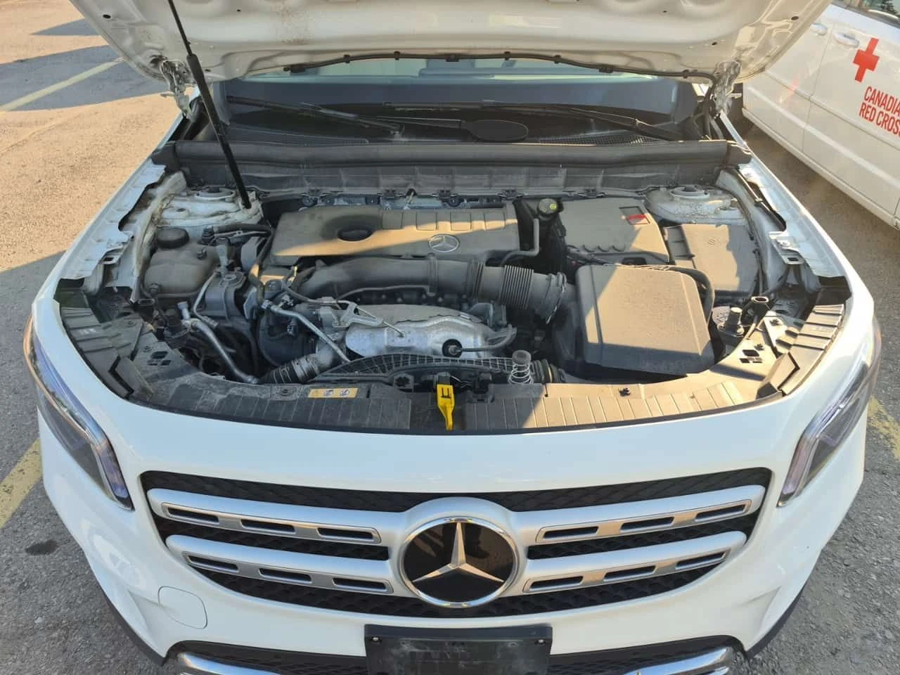Mercedes-Benz GLB 250 CARFAX/ДИСТРОНИК///ПОДГРЕВ/ПАНО/, снимка 16 - Автомобили и джипове - 55270039