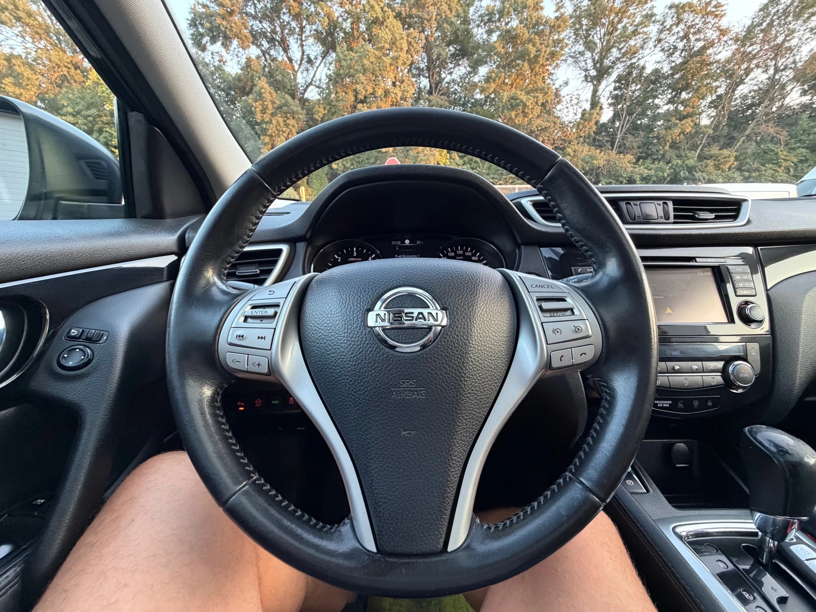 Nissan Qashqai 1.6DCI* FULL* AVTOMAT* PANORAMA* 360CAM | Mobile.bg � ����������� 15