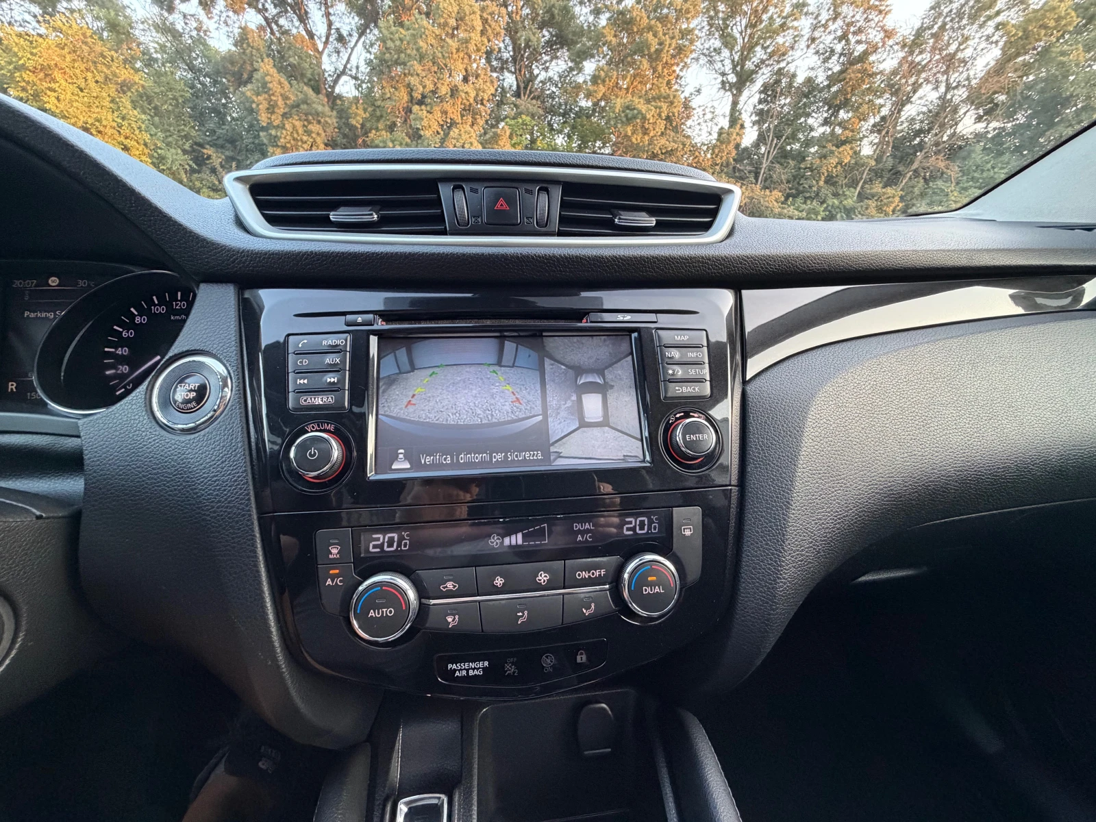 Nissan Qashqai 1.6DCI* FULL* AVTOMAT* PANORAMA* 360CAM | Mobile.bg � ����������� 14