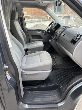 Обява за продажба на VW Caravelle E5 ~9 700 лв. - изображение 9