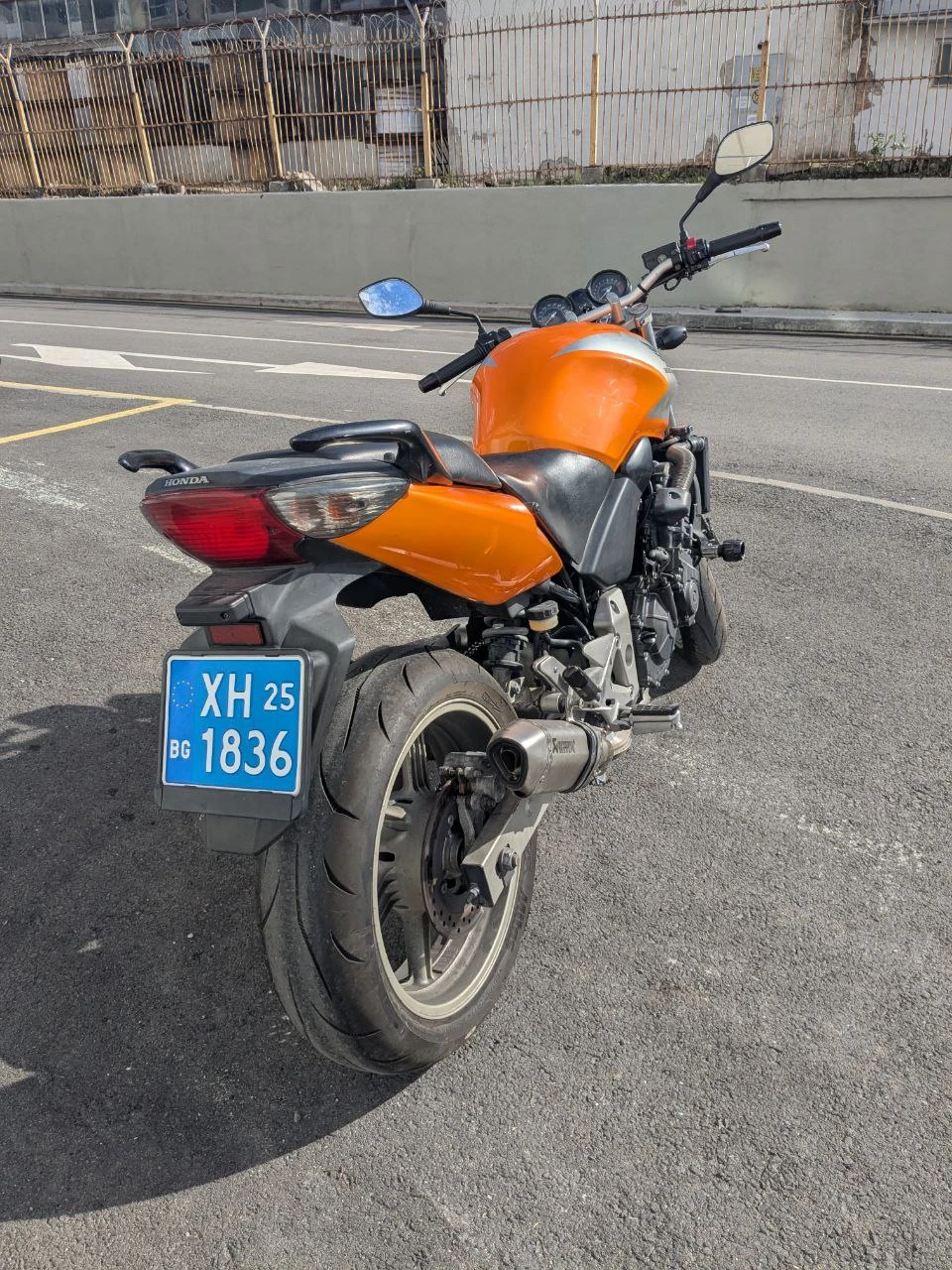 Honda Cbf 600N - изображение 4