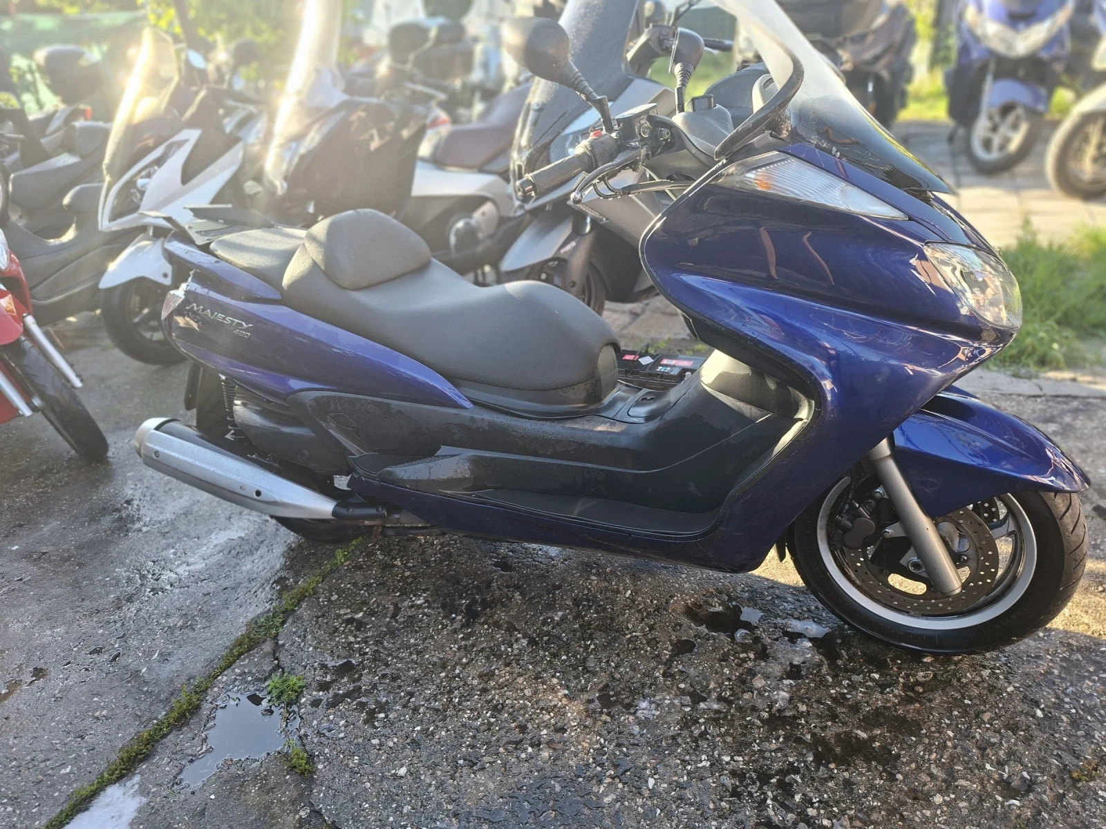 Yamaha Majesty 400Ie 100% реални километри, снимка 8 - Мотоциклети и мототехника - 54716943