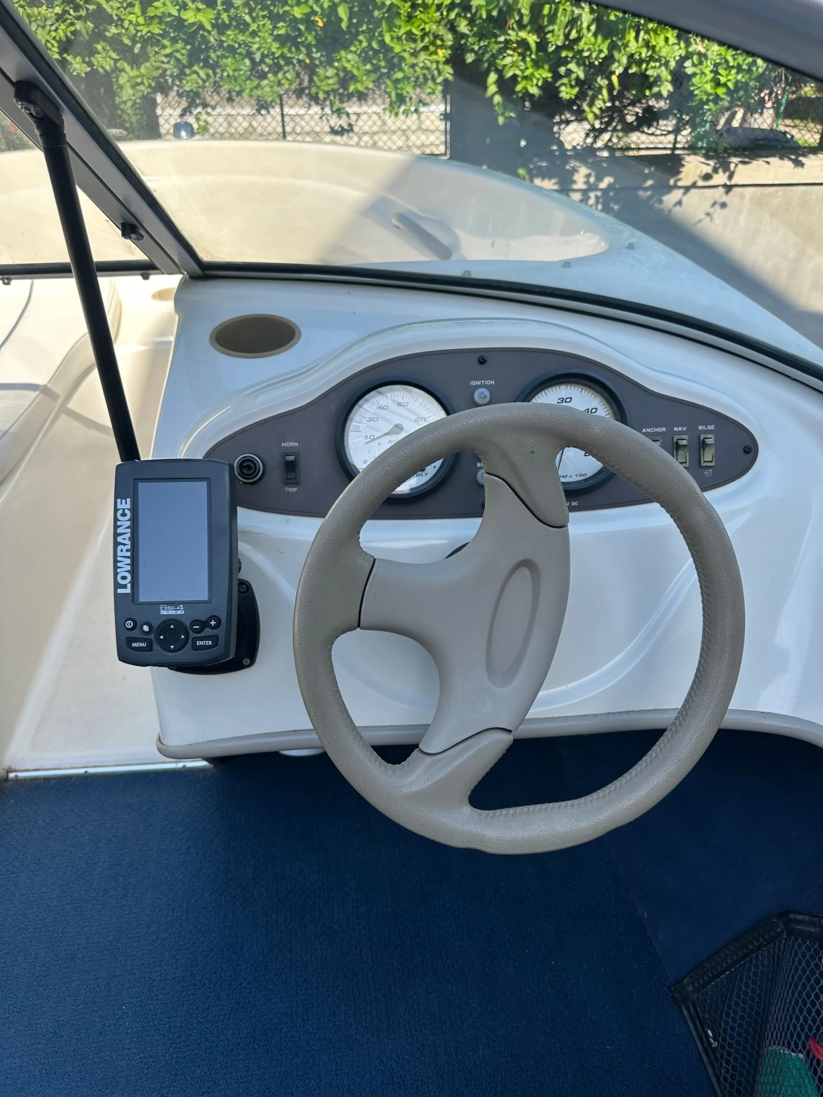Лодка Bayliner CAPRI 160 - изображение 10