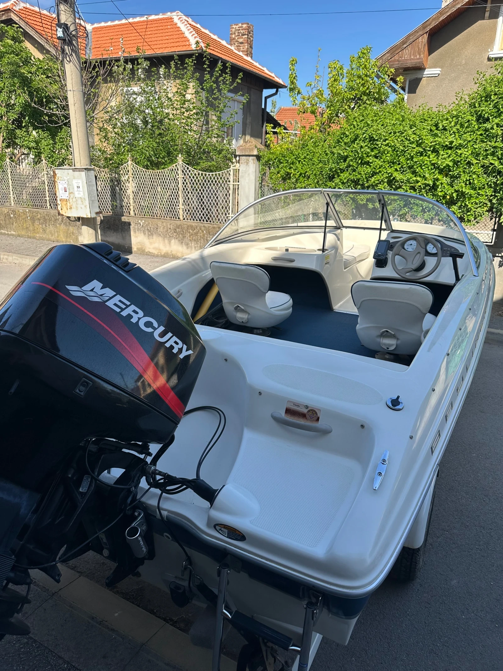 Лодка Bayliner CAPRI 160 - изображение 5