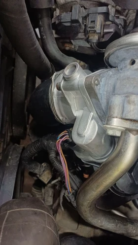 VW Touran 2.0TDI , 6ст.кутия, снимка 12