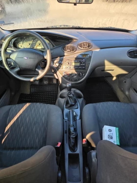 Ford Focus 1.8, снимка 15