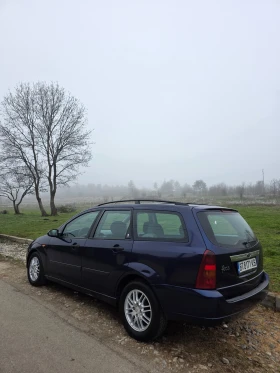 Ford Focus 1.8, снимка 2