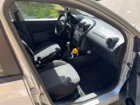 Ford Fiesta 1.25 CLIMA, снимка 9