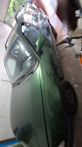 Opel Astra 1, 6 Комби, снимка 2