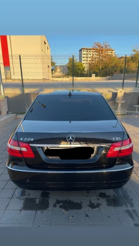 Mercedes-Benz E 220 7G-tronic Avangard, снимка 7