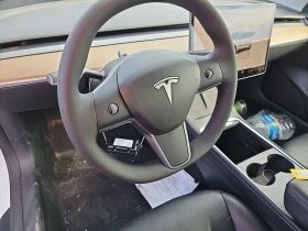 Tesla Model 3 м. точка* Lane Keeping Assist* подгрев* fast charg, снимка 9