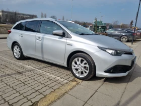 Toyota Auris Hybrid Sport, снимка 4