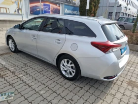 Toyota Auris Hybrid Sport, снимка 5