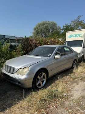  Mercedes-Benz C 220
