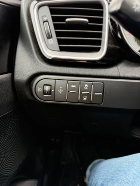 Обява за продажба на Kia Ceed 1.5 T-GDI ~36 000 лв. - изображение 8 | Auto.bg Обява за продажба на Kia Ceed 1.5 T-GDI ~36 000 лв. - изображение 8