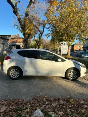 Обява за продажба на Kia Ceed 1.6 DIESEL AUSTRIA  ~9 900 лв. - изображение 3 | Auto.bg Обява за продажба на Kia Ceed 1.6 DIESEL AUSTRIA  ~9 900 лв. - изображение 3