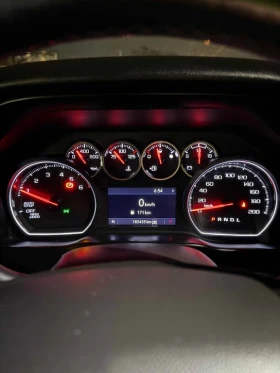 Chevrolet Silverado * LT * CARFAX * БЕЗ ПЪРВОНАЧАЛНА ВНОСКА - 16150 € / 31586.65 лв. - 68570417 8