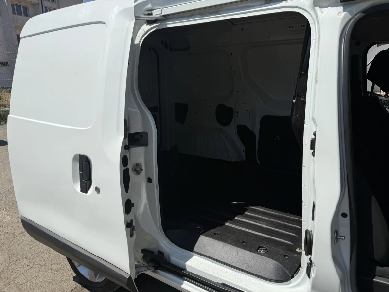 Dacia Dokker 1, 5 , снимка 7 - Автомобили и джипове - 50780546