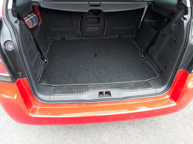 Opel Zafira B, снимка 9 - Автомобили и джипове - 52192014