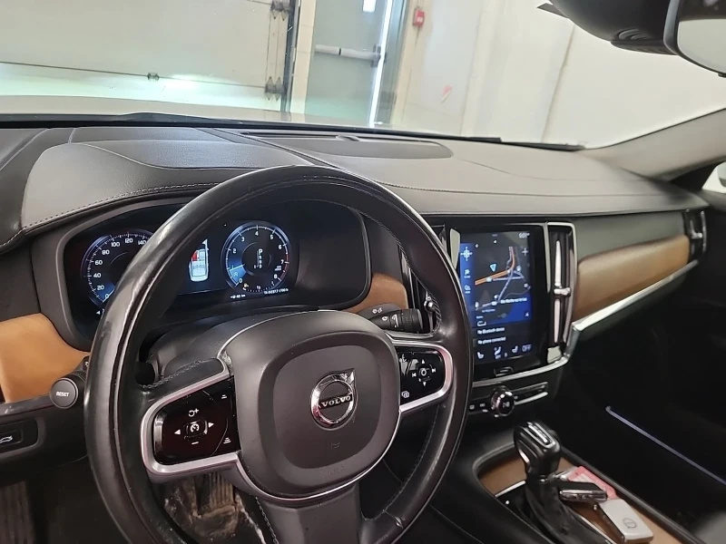 Volvo S90 Inscription* 360cam* Обдух* Пано* Подгрев, снимка 7 - Автомобили и джипове - 52317777