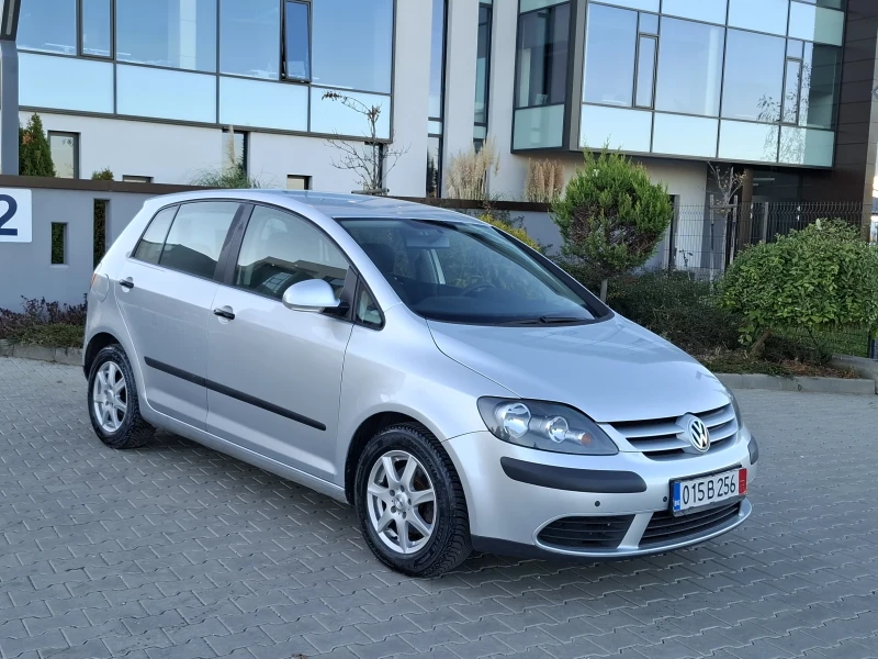 VW Golf Plus 1.4i* (75кс)* КЛИМОТРОНИК* HOB BНОС* , снимка 6 - Автомобили и джипове - 52415059