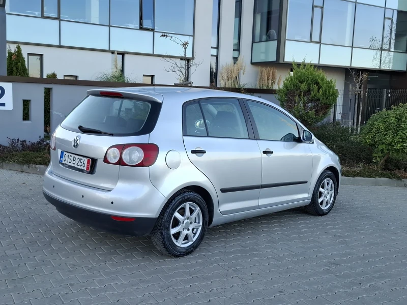 VW Golf Plus 1.4i* (75кс)* КЛИМОТРОНИК* HOB BНОС* , снимка 13 - Автомобили и джипове - 52415059