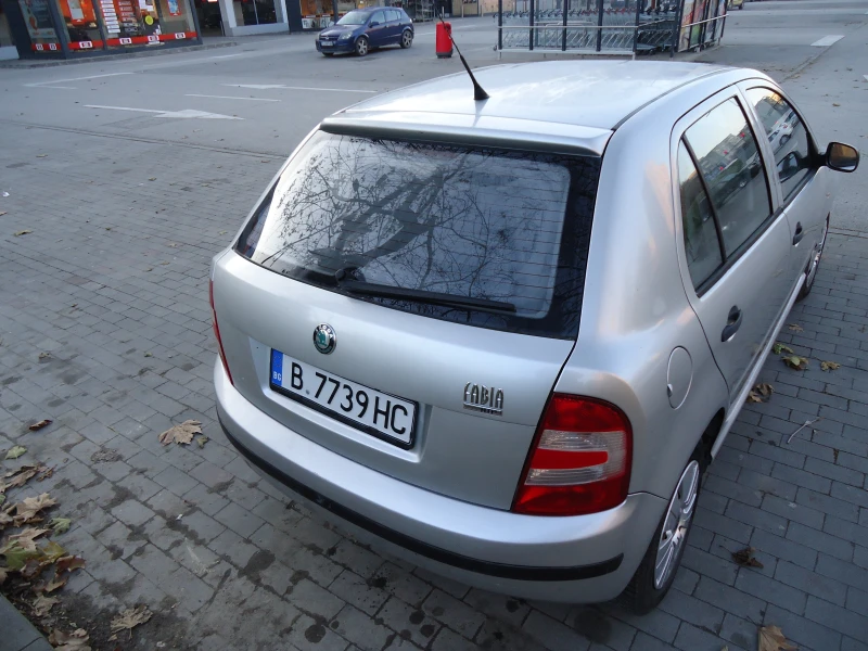 Skoda Fabia, снимка 7 - Автомобили и джипове - 52932786