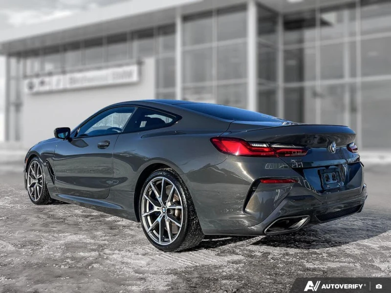 BMW 850 XDRIVE * 360 * SWAROVSKI * LASER * DISTRONIC , снимка 4 - Автомобили и джипове - 53397436