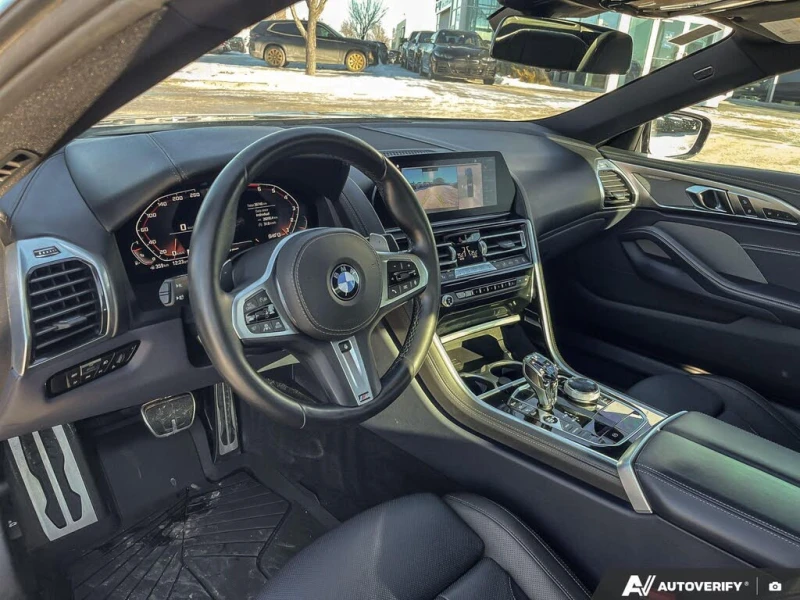 BMW 850 XDRIVE * 360 * SWAROVSKI * LASER * DISTRONIC , снимка 12 - Автомобили и джипове - 53397436