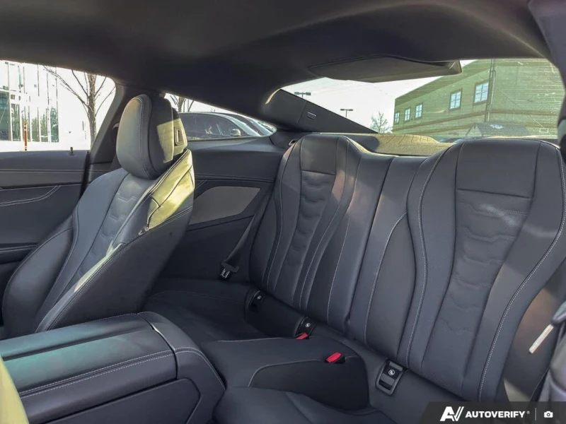 BMW 850 XDRIVE * 360 * SWAROVSKI * LASER * DISTRONIC , снимка 10 - Автомобили и джипове - 53397436